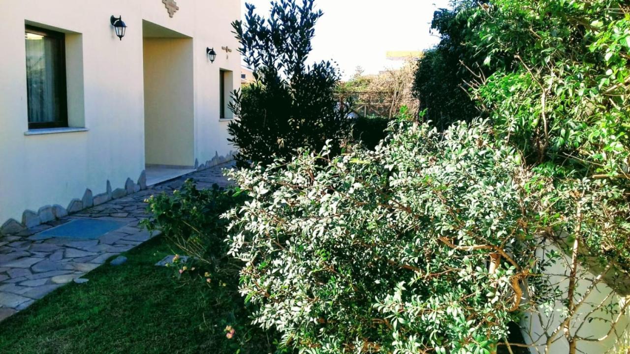 Casa Vacanze Menta Fiorita Flumini di Quartu Extérieur photo